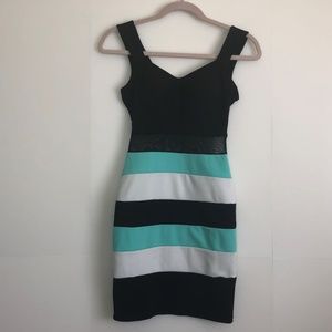 Yabes USA Mint Black and White Striped Dress S